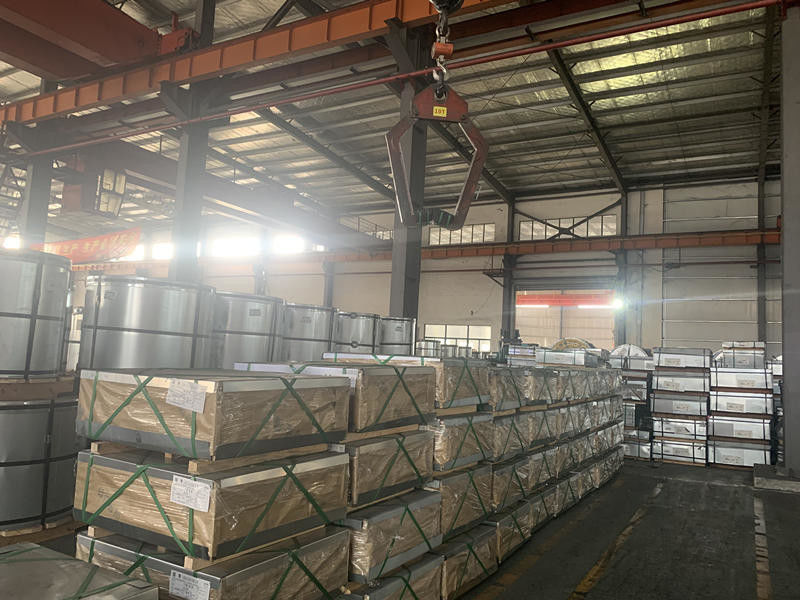 latta 2.8/2.8, 1.1/1.1, 11.2/11.2 8.4/8.4 5.6/5.6 Latta per bevande in metallo con rivestimento in stagno per succo PIATTO IN LEGAME